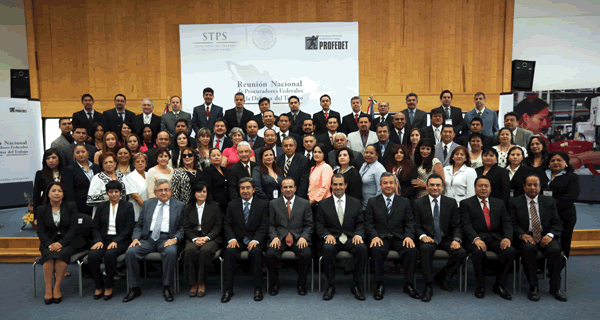 Beneficiarán a trabajadores con unificación de criterios en la aplicación de Reforma Laboral y la Ley de Amparo